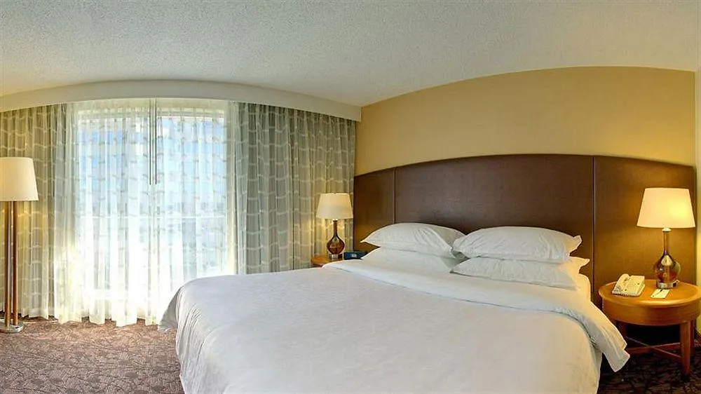Four Points By Sheraton Suites Tampa Airport Westshore