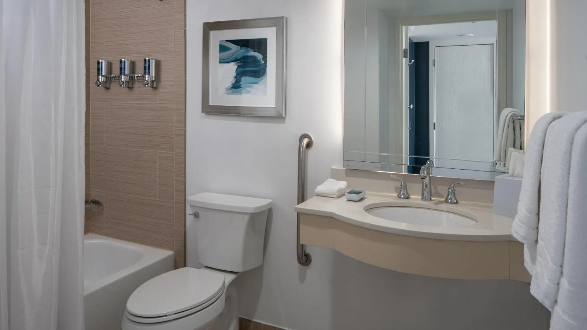 Four Points By Sheraton Suites Tampa Airport Westshore Hotel