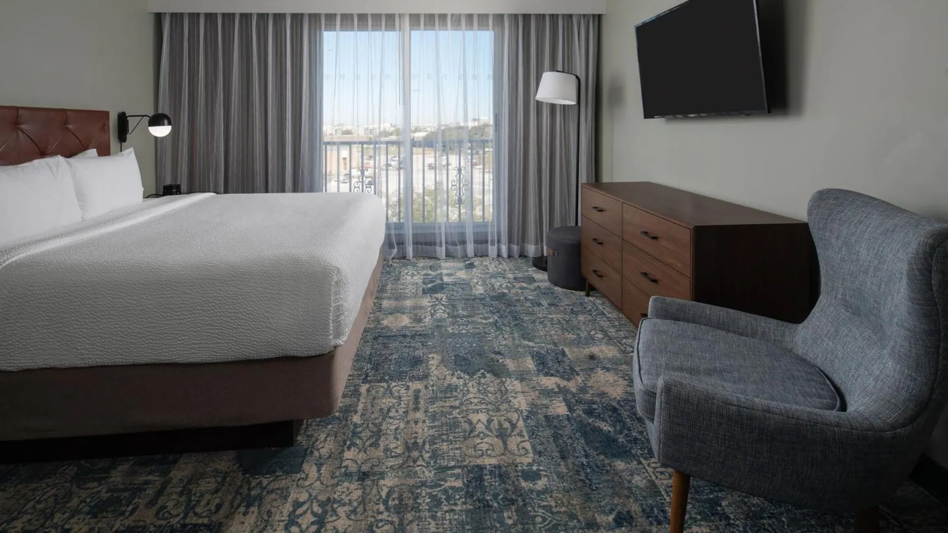 Four Points By Sheraton Suites Tampa Airport Westshore 3*,  United States